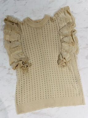 Who What Wear Cream Knit Ruffle Sleeveless Sweater size Small